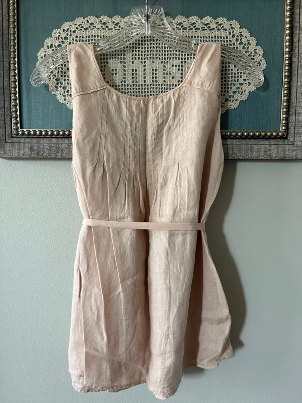 J. Crew Pale Blush Linen Pintuck V-Neck Tank - Picture 4 of 4